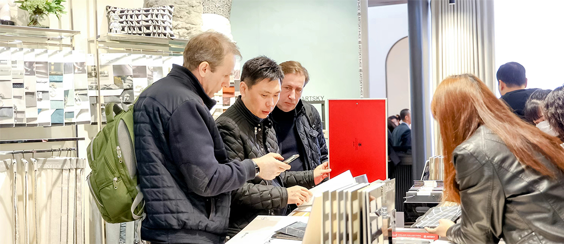 Industry Page_Auto_Hero Image