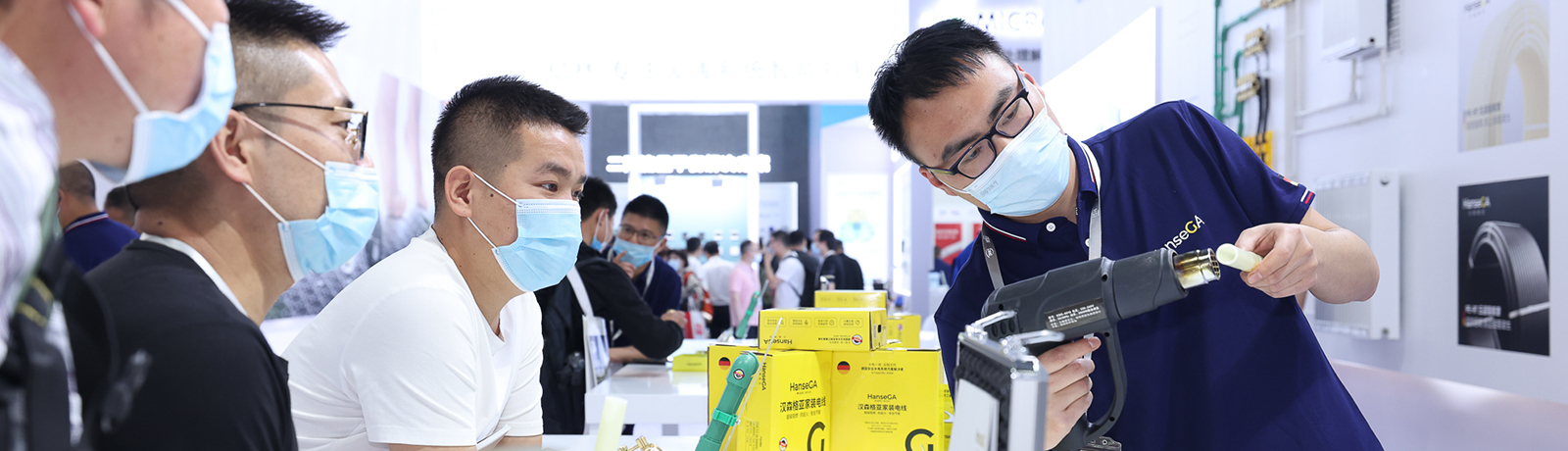 Industry Page_Auto_Hero Image