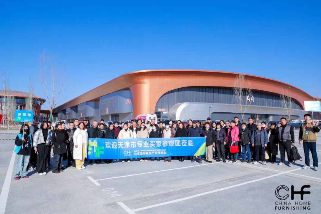 1752221676747000355.jpg 1741511735424044142.jpg